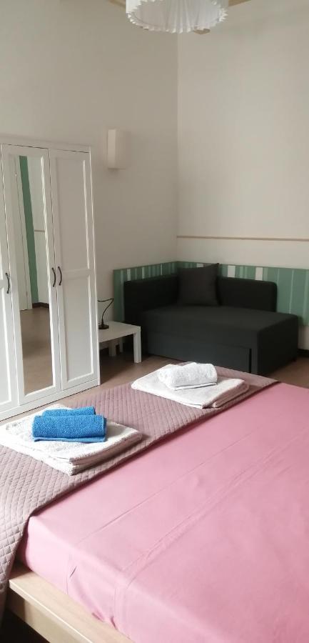Casa Vacanza San Crispino, Boccetta. Мессина Экстерьер фото